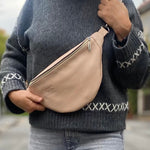 
Handmade Leather Bum Bag, Funny Pack – Stylish, Practical for Everyday Use - Radka Sillerova Atelier 