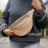 
Handmade Leather Bum Bag, Funny Pack – Stylish, Practical for Everyday Use - Radka Sillerova Atelier 