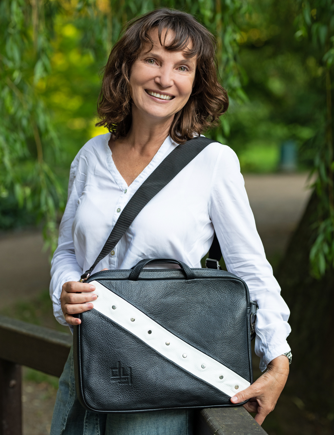 Customizable Leather Laptop Bag – Choose Size, Color & Personal Details - Radka Sillerova Atelier 
