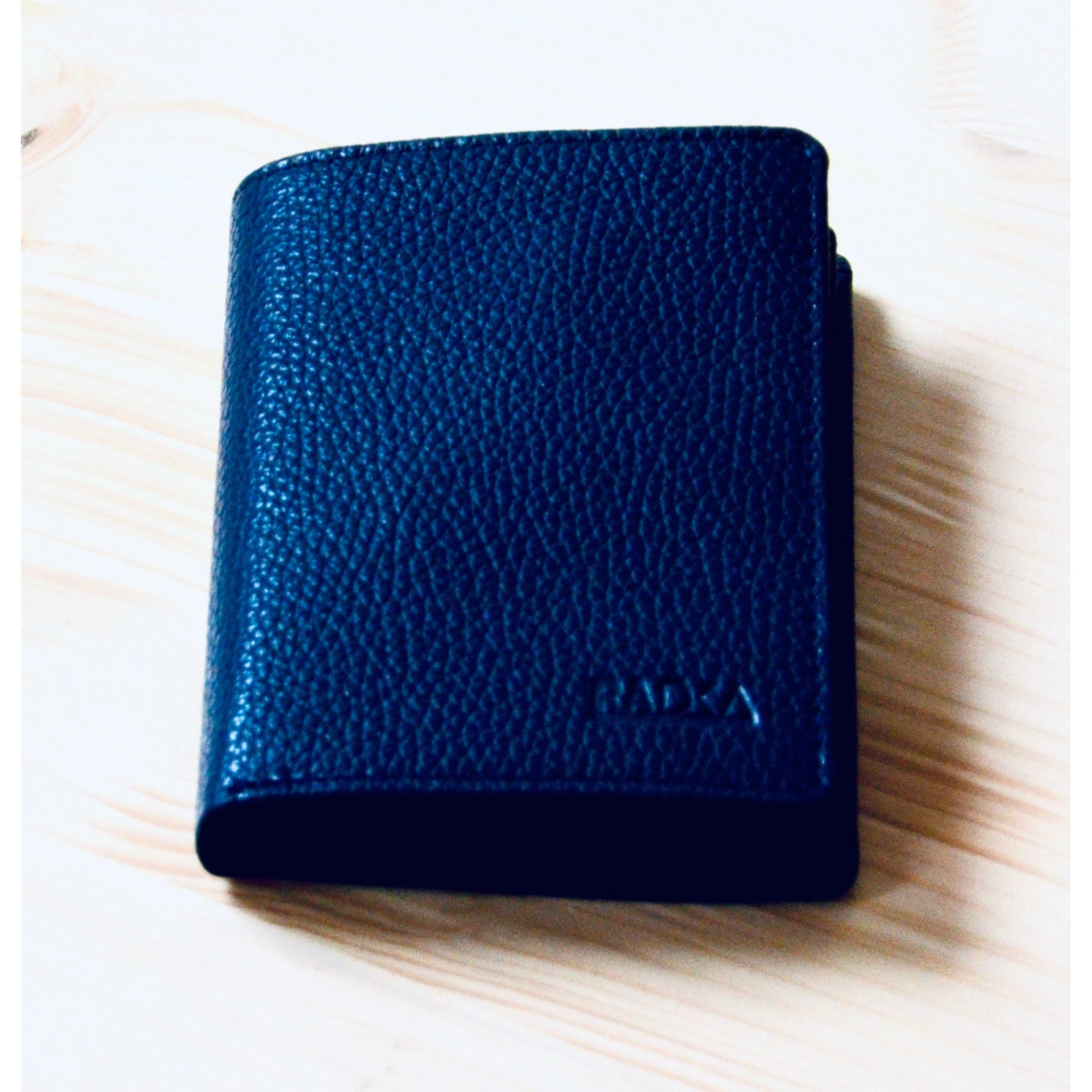 Handmade Leather Wallet for Men – Elegant, Functional & Built to Last - Radka Sillerova Atelier 