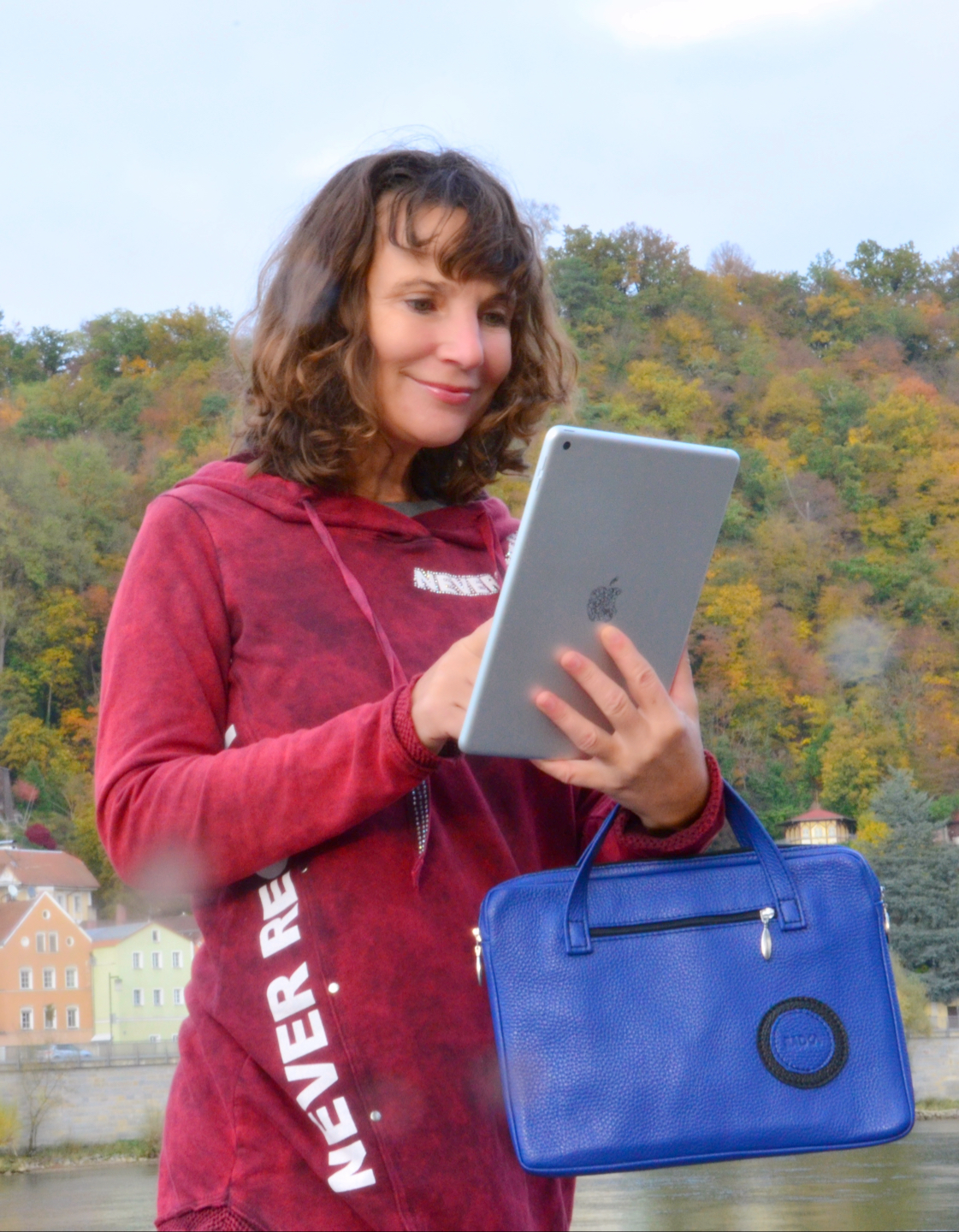 Handmade Leather iPad & Tablet Case – Slim, Protective - Radka Sillerova Atelier 