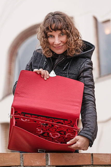Handmade Leather Briefcase for Women – Elegant, Professional & Laptop-Friendly Work Bag - Radka Sillerova Atelier 